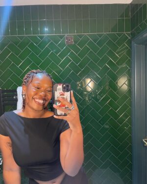 Precious Mustapha Instagram - 🍸🧊𝓓𝓮𝓬 𝔀𝔂𝓼? 🧊🍸