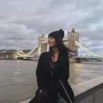 Priya Varrier Instagram - 🖤🌉