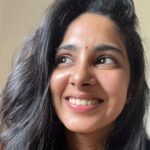 Priya Venkat Instagram - 😬 #love
