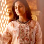 Priya Venkat Instagram - 🌟 Captured @malavika._s Jewellery by @atiracreations #love