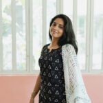 Priya Venkat Instagram - 🖤 Shoot For @athiradesigns Captured by @harini_sarathy #priyavenkat #photoshoot #trending #kollywood #tollywood #mollywood #bollywood #cinema #modeling #traditional #spirituality #love Chennai, India