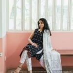 Priya Venkat Instagram - 🖤 Shoot For @athiradesigns Captured by @harini_sarathy #priyavenkat #photoshoot #trending #kollywood #tollywood #mollywood #bollywood #cinema #modeling #traditional #spirituality #love Chennai, India