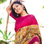 Priya Venkat Instagram - 🙂😬 @malavika._s 🙏 📸 #smile #spirituality #priyavenkat