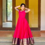 Priya Venkat Instagram - Just double tap 💜 #shoot #spiritual #love