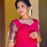 Priya Venkat Instagram - 👗 @athiradesigns 📸 @harini_sarathy #shoot #spirituality #love