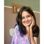 Priya Venkat Instagram - 😊😁 #priyavenkat #spirituality #love