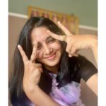 Priya Venkat Instagram - 😊😁 #priyavenkat #spirituality #love