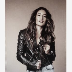 Q'orianka Kilcher Instagram - “Life is a flower of which love is the honey.” — Victor Hugo🌻🤍 Found this from a shoot I did with 📸@brettericksonphoto 🙏🏽 | 💄 @antonmakeup | Hair @mikahairstylist | 👗 @stylelvr