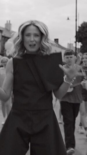 Róisín Murphy Instagram - My new single Fader and the official music video is out now! I went home, to Arklow, to direct the video. I still have to pinch myself IT WAS LIKE A DREAM! The sun shone like Hollywood and the people of Arklow shone even brighter ☀️ My sincerest thanks to all the groups and talented people, young and old who took part in this very special day. You make me so proud to be from Arklow🍀🇮🇪 Listen & watch via link in bio 

#roisinmurphy #hitparade #fader #newmusic #electronicmusic #songofthesummer