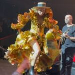 Róisín Murphy Instagram - Take your hands of hater, off my baby’s fader! When it comes to this song you can’t play it too long!! 🌀💋 #roisinmurphy #roisinmurphylive #hitparade #newsong
