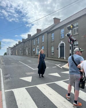 Róisín Murphy Instagram - Having a Brunch between the takes… One of the best days of my life, in my hometown, Arklow, shooting the video for “Fader”. If you haven’t seen it yet, go watch it! ☘️

clothes by @jw_anderson 

#roisinmurphy #fader #videoshoot #newsingle