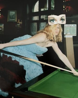 Róisín Murphy Instagram - 2007, waiting to be Overpowered⚡️
Moments in between making an imaginary popstar ❤️

#roisinmurphy #overpowered