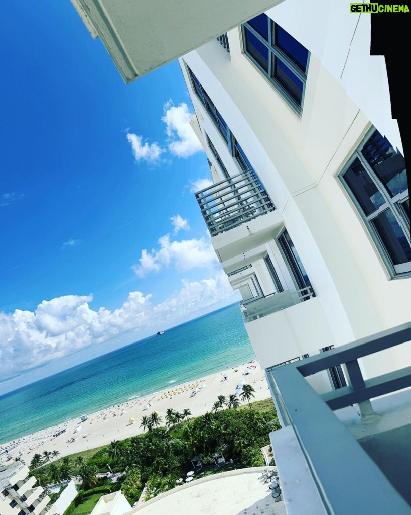 RJ Mitte Instagram - South Beach Miami