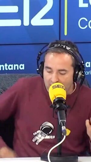Raúl Pérez Instagram - 🎶 “No puedo vivir sin mí”: Raúl Pérez parodia la foto de Iglesias y Montero con este temazo

#pabloiglesias #humor #imitación #aimarbretos #irenemontero #fotografía #música #nopuedovivirsinti