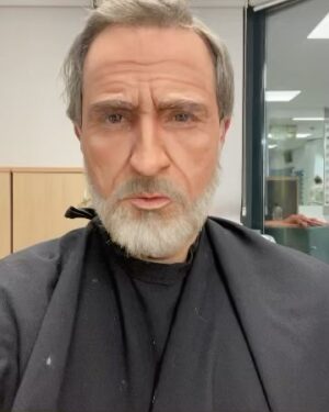 Raúl Pérez Instagram - El Rey llegó a @elintermedio con los mejores deseos.
¡¡Feliz Navidad a tod@s!!