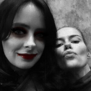 Rachael Taylor Instagram - 💋🧛‍♀️🎃