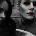Rachael Taylor Instagram - 💋🧛‍♀️🎃