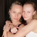 Rachel Roberts Instagram - Me and (not so) mini me! #digitals #theygrowuptoofast #onlytimesheletsmetakeherpicture Malibu, California