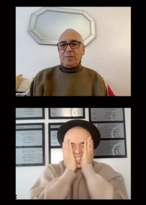 Rachid Badouri Instagram - .
Les souhaits 2023 de Papa Badouri🤦🏻‍♂️🤣
#BonneAnnéeÀTous❤️
#UneAnnéeMagiqueGrâcÀVous🙏🏼❤️