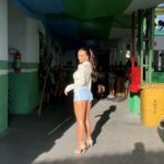 Rafa Kalimann Instagram - Cheguei no Rio direto pro ensaio de rua da @imperatrizleopoldinenseoficial 💚🕊️ que delícia receber tanto carinho dessa comunidade que eu já tanto amo! #CarnaKalimann