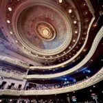 Rafa Kalimann Instagram - Ontem vivemos o 30° Prêmio da Música Brasileira no Theatro Municipal. Uma homenagem linda e emocionante pra potência de mulher @alcioneamarrom celebrando seus 50 anos de carreira ✨ foi uma importantíssima celebração. Theatro Municipal do Rio de Janeiro
