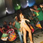 Rafa Kalimann Instagram - primeiro ensaio do ano começou! pura alegria e emoção de cá. não vejo a horaaaaa! @imperatrizleopoldinenseoficial 🕊️💚 #carnaval #imperatrizleopoldinense G.R.E.S. Imperatriz Leopoldinense