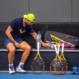 Rafael Nadal Instagram - Today… nice practice and… someone at the RNA took these two pictures of me… however it’s not two pictures it’s just one and the other one is retouched. 
Can you spot the difference? 😉

#Tennis #Sport #instasport