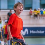 Rafael Nadal Instagram - Coaches, @rafanadalacademy players and @rafaelnadal himself have participated in the @rafanadal_school Sports Day. What a great experience for the kids! 😍 VAMOS‼️ Rafa Nadal Academy