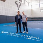 Rafael Nadal Instagram – 👋🏼 Hi, @rogerfederer! ☺️ 
Welcome back to the @rafanadalacademy! 🏡 Rafa Nadal Academy