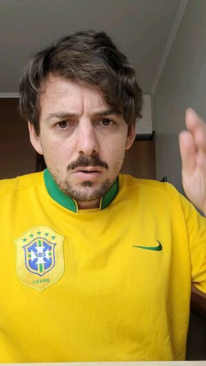 Rafael Pimenta Instagram - Tomem cuidado, patriotas