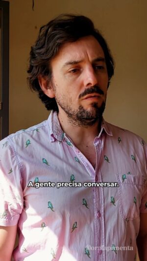 Rafael Pimenta Instagram - 🚨GRAVE: inteligência artificial agora deu pra arruinar casamentos.

Elenco: Rafael Pimenta e Paula Silvestre
Roteiro: Rafael Pimenta e Paula Silvestre
Edição: Guilherme Souza
Redes Sociais: Amanda Misturini e Sabrina Porto

#humor #esquete #inteligenciartificial #AI