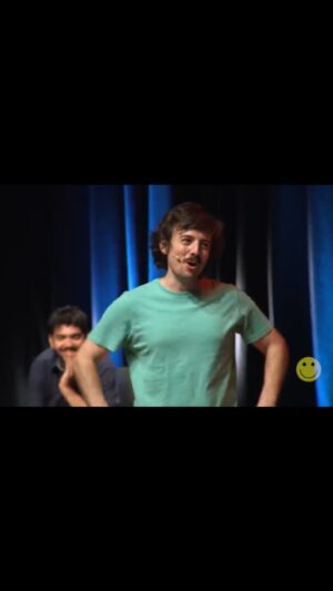 Rafael Pimenta Instagram - Rindo alto até 2050 com o vídeo de improviso do Rafael Pimenta nos Barbixas! 🤣🤩👏 E se você quer mandar tão bem quanto ele, venha para o workshop que vai rolar na Casa 11 nos dias 14, 15 e 16 de abril. As vagas estão voando mais rápido que foguete do Elon Musk, então se inscreve já e vem soltar as suas melhores piadas com a gente! 🚀😂

🎭 Workshop de Improviso
14, 15 e 16 de Abril
sexta das 19:30 às 10:30
sábado e domingo das 14:00 às 18:30

Para mais informações acesse nosso site, www.casa11.com.br (tem link direto pra ele na descrição do nosso perfil), chame a gente no whatsapp (11) 93474 2015 ou fale pra gente aqui nos comentários que você tem interesse que a gente te chama para mais detalhes 🙃

#casa11 #palhaço #escoladeteatro #palhaçaria #narizvermelho #clown #cursodeteatro #cursodepalhaço #comédia #humor #palhacese #improviso #WorkshopDeImproviso #RafaelPimenta