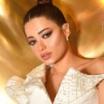 Rahma Riyad Instagram - ' بگد ما راح تتعب بالآخر لازم تحصد نجاح.. ولله الحمد أنا ثمرة نجاحي حصدتها بفضل مثابرتي ومحبتكم ودعمكم.. سعيدة جدأ بهذا التكريم.. شكرًا الموركس دور✨ ‏@murexdor | #Murexdorinternational‬⁩ 2022 شكرًا لكل شخص صوت لأغنيتي #الكوكب 🪐.. أحبكم ❤️ ‏Makeup @patriciariga ‏Hairstyle @salon.andregureghian ‏Outfit by @nemer_saade ‏Jewelry @yeprem ‏Styled by @sara8barakat ‏‎‏Photographer @zobiansaadofficiall ‏Thanks🤍! ‏‎#رحمة_رياض | #RahmaRiad #Murexdor2022 | #Murexdor Atlantis, The Palm