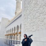 Rahma Riyad Instagram - 🤍 #RahmaRiad | #رحمة_رياض Shaikh Zayed Mosque - Abu Dhabi