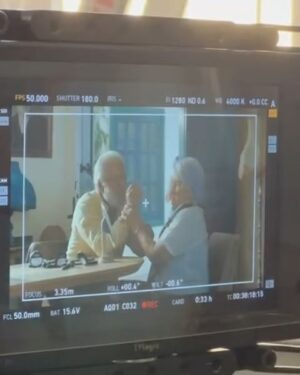 Rahma Riyad Instagram - صارلي هواي ما منزله صور وهاي الصور كان لازم تنزل من زمان 
كواليس اغنية #حلو_هالشعور شنو اكثر جزء بالاغنيه تحبونه؟!

#رحمة_رياض | #RahmaRiad