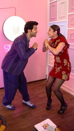 Rajkummar Rao Instagram - Monica Shehnaaz Monica Shehnaaz, kis pe dhyaan doon? 😜
Bohot maza aaya aapse baat karke and to dance with you on one of my favourite track 😍 
Thank you for inviting me to your show, lots of love and best wishes ♥️✨
@shehnaazgill 
.
#MonicaOMyDarling