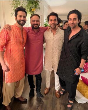 Rajkummar Rao Instagram - Kadak Photo❤️
@amarkaushik @varundvn @ayushmannk