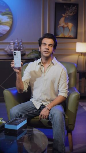Rajkummar Rao Instagram - Lights, camera.. Portrait?!

While I uncovered the vivo V29 series design features, whats equally intriguing is their #MasterTheLight challenge. Will I be able to ace it?

Stay tuned for the grand reveal!