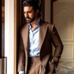 Ram Charan Instagram - Had a fab session in delhi!! @hindustantimes @nikitajaisinghani @osmanabdulrazak