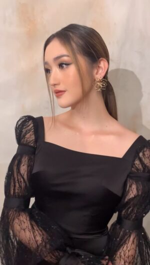 Ranty Maria Instagram - 🖤🖤🖤
@cielmakeupartist love u and ur magic hands kak!