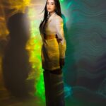 Ranty Maria Instagram - The COLOR of REFLECTION @rantymaria #lensedbyfandyfd @fdphotography90 @fdphotographybeauty #styledbybellyiverzon @bellyiverzon #makeup @vuvamua #hair @windajuniansa.artist #suit by @by_monalisalam #accessories by @leciel.design #fdphotography #fdphotographystudio #fdphotography2024