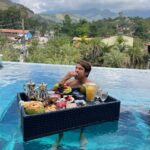 Raphael Sander Instagram - @applehouseparaty What an incredible time I had there! Private pool with glass floor on the roof above the bed! 🫶🏼🤪🍾 . . . #applehouseparaty #besthotelsintheworld #riodejaneirotrip #paratybrasil #tourismbrazil @max_pazemdeus Pousada Apple House Paraty