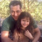 Raveena Tandon Instagram - To my first Screen Hero ♥️ @beingsalmankhan … a very happy birthday , this year and many years to come , may your superstardom always increase … loadsa love always !!!!,