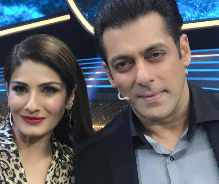 Raveena Tandon Instagram - To my first Screen Hero ♥️ @beingsalmankhan … a very happy birthday , this year and many years to come , may your superstardom always increase … loadsa love always !!!!,