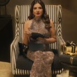 Raveena Tandon Instagram - Intezaar, woh bhi mera? Lamba chalega. Let Karma come calling, I will handle it. #HotstarSpecials #KarmmaCalling, streaming from Jan 26th 2024. @officialraveenatandon @namrata.sheth @gauravshogun @varunsood12 @waluschaa @piyushkhati @devangshisen @rachitsingh08 @Amyaela #Mohan kapoor @shatafclicks @virafpp @alpanabuch19 @ratfilmsindia @ruchinarain @ashutoshunlimited @itstahershabbir