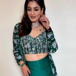 Raveena Tandon Instagram - ♥️📸 A Green Burst 💫 HMU : @sshurakhan Outfit : @chhavviaggarwalofficial PR: @thewisedesign