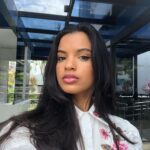 Rayza Alcântara Instagram - Eu acho que minha galeria tem mais de 2 mil selfies, então bora compartilhar um pouquinho aqui.😬