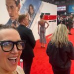Rebecca Romijn Instagram - @jesseclee88 POV #soulsisters #missionimpossible7 #leicester #startrek #strangenewworlds #paramount