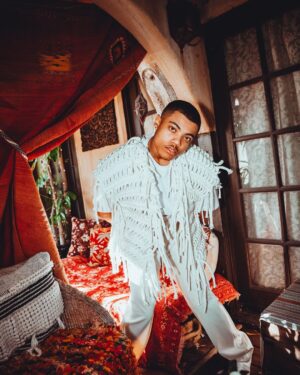 Reed Shannon Instagram - “Reed Shannon has shifted into drive, or as he more astutely calls it, “high speed pursuit towards greatness.” 🙏🏽💫 @rivalmagla 
•
🌟ISSUE 13 OUT NOW🌟
•
Writer: @oliviavitarelli 
Photographer: @heather.rival
Wardrobe: @otheezystyledit 
Groomer: @hairbytaka_