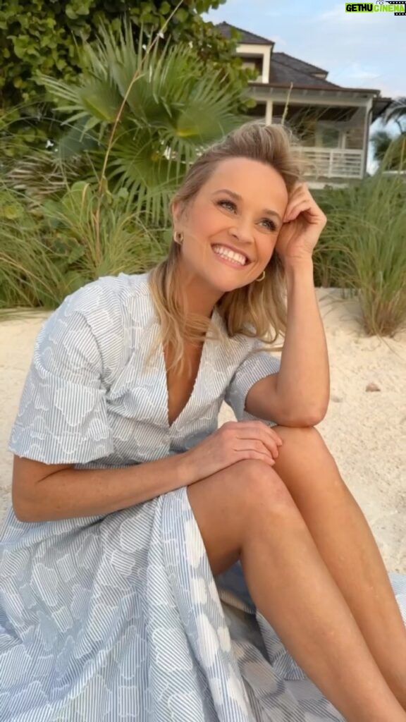 Reese Witherspoon Instagram - Who else is ready for warmer weather?! 🙋‍♀️ The new @draperjames Spring collection is pure sunshine! Head to their page to shop each piece as it comes out ☀️